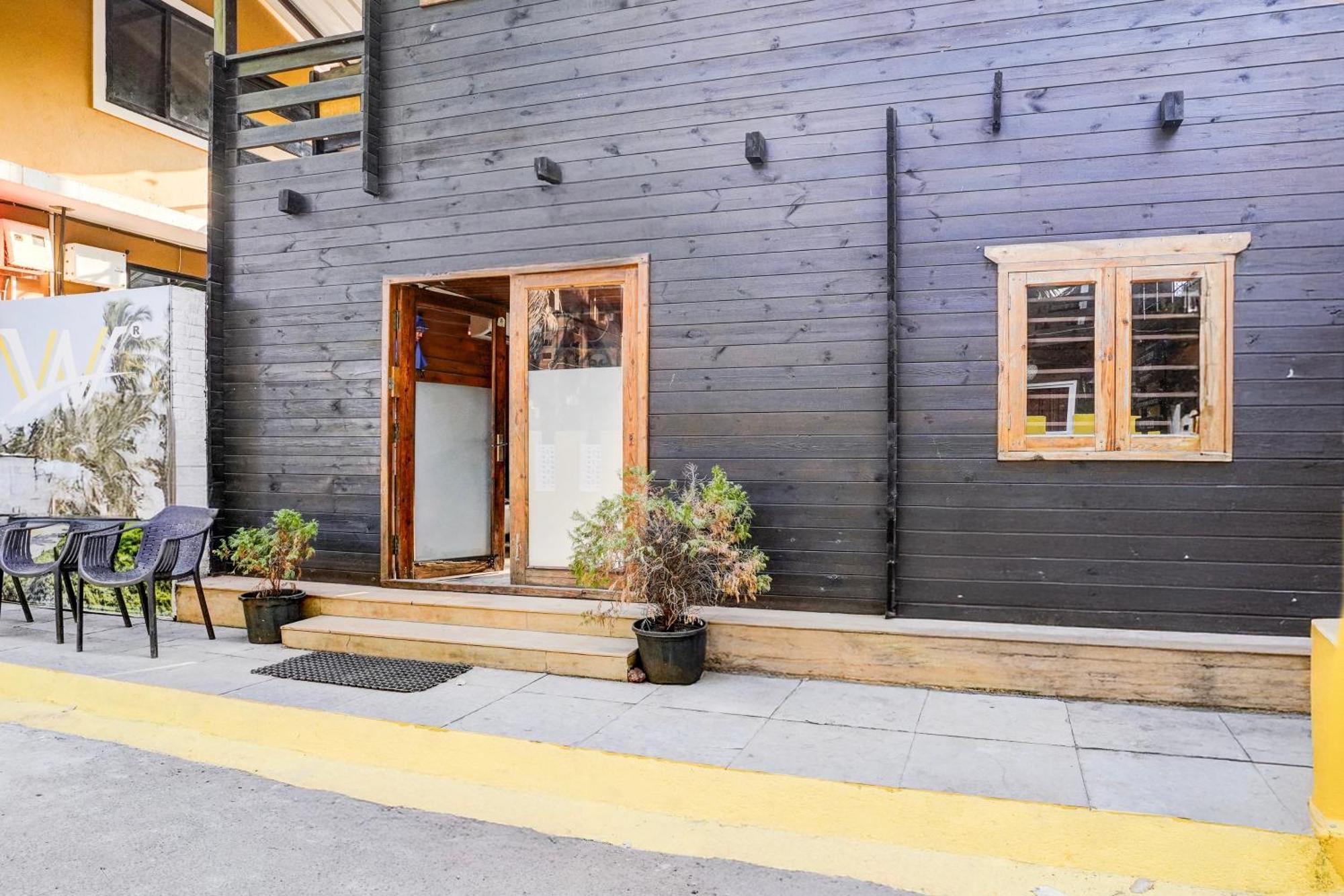 Wenzet Cottages Morjim Exterior foto