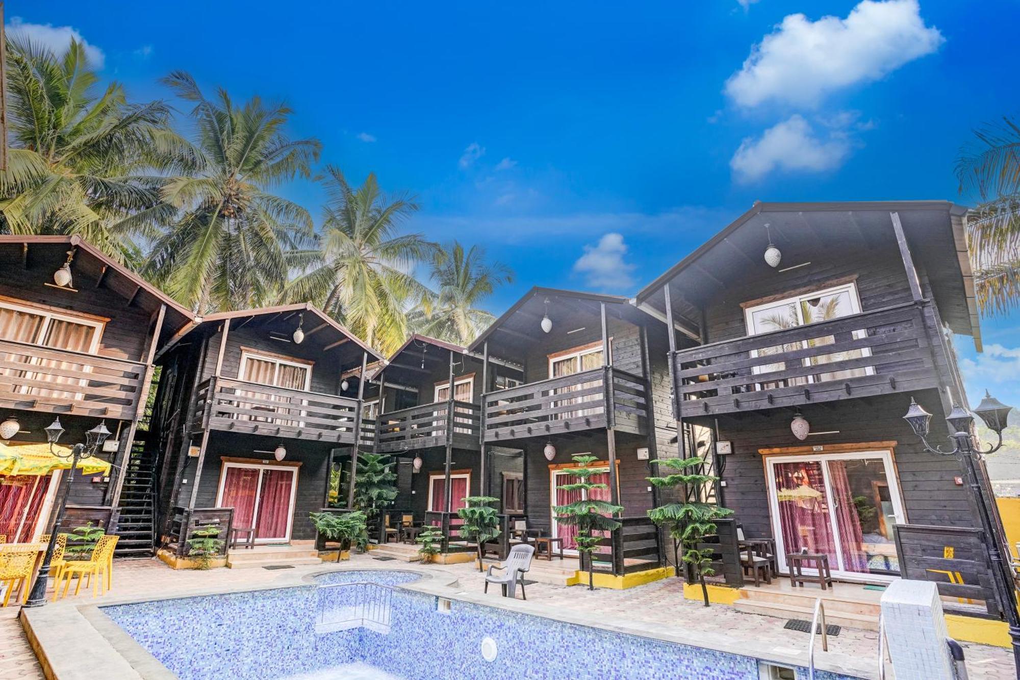 Wenzet Cottages Morjim Exterior foto